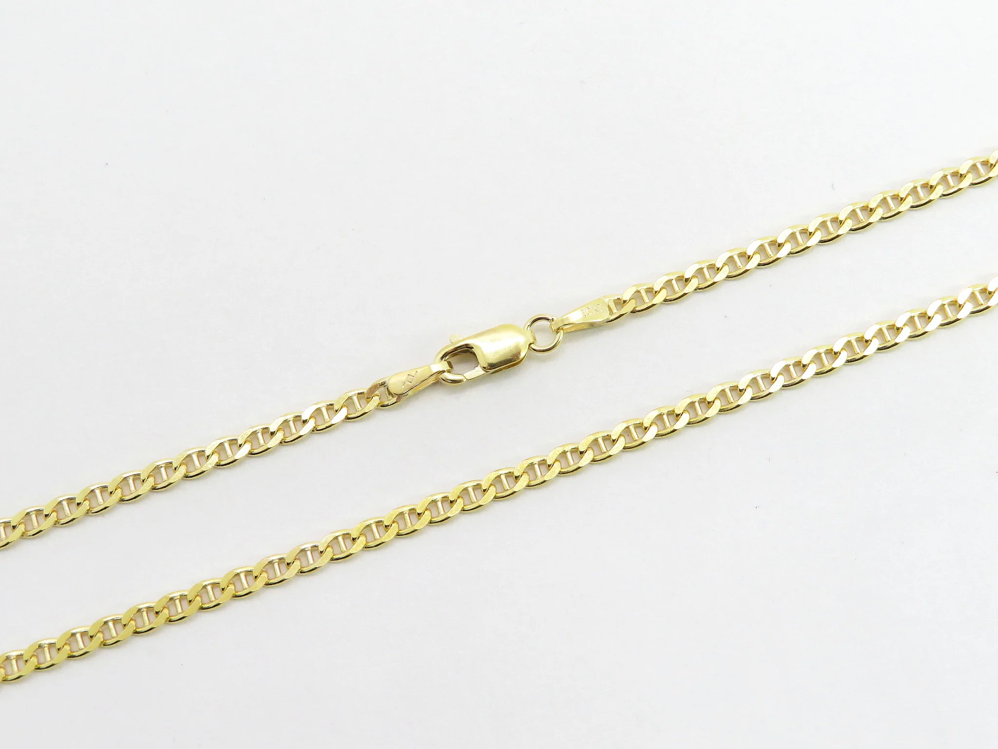 10k Yellow Gold Thicker Flat Anchor Chain - Image 5