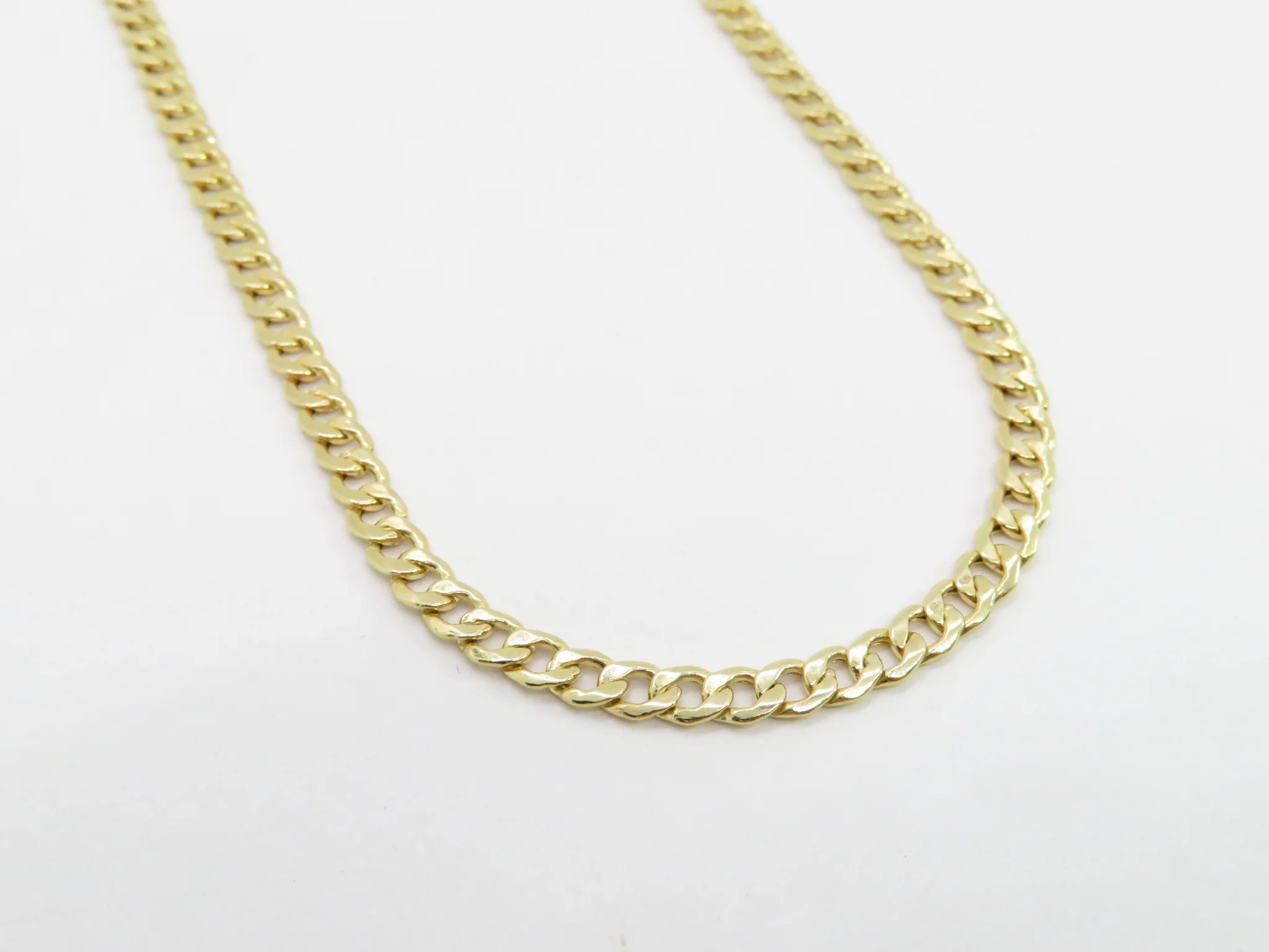 10k Yellow Gold Hollow Cuban Chain - Image 3
