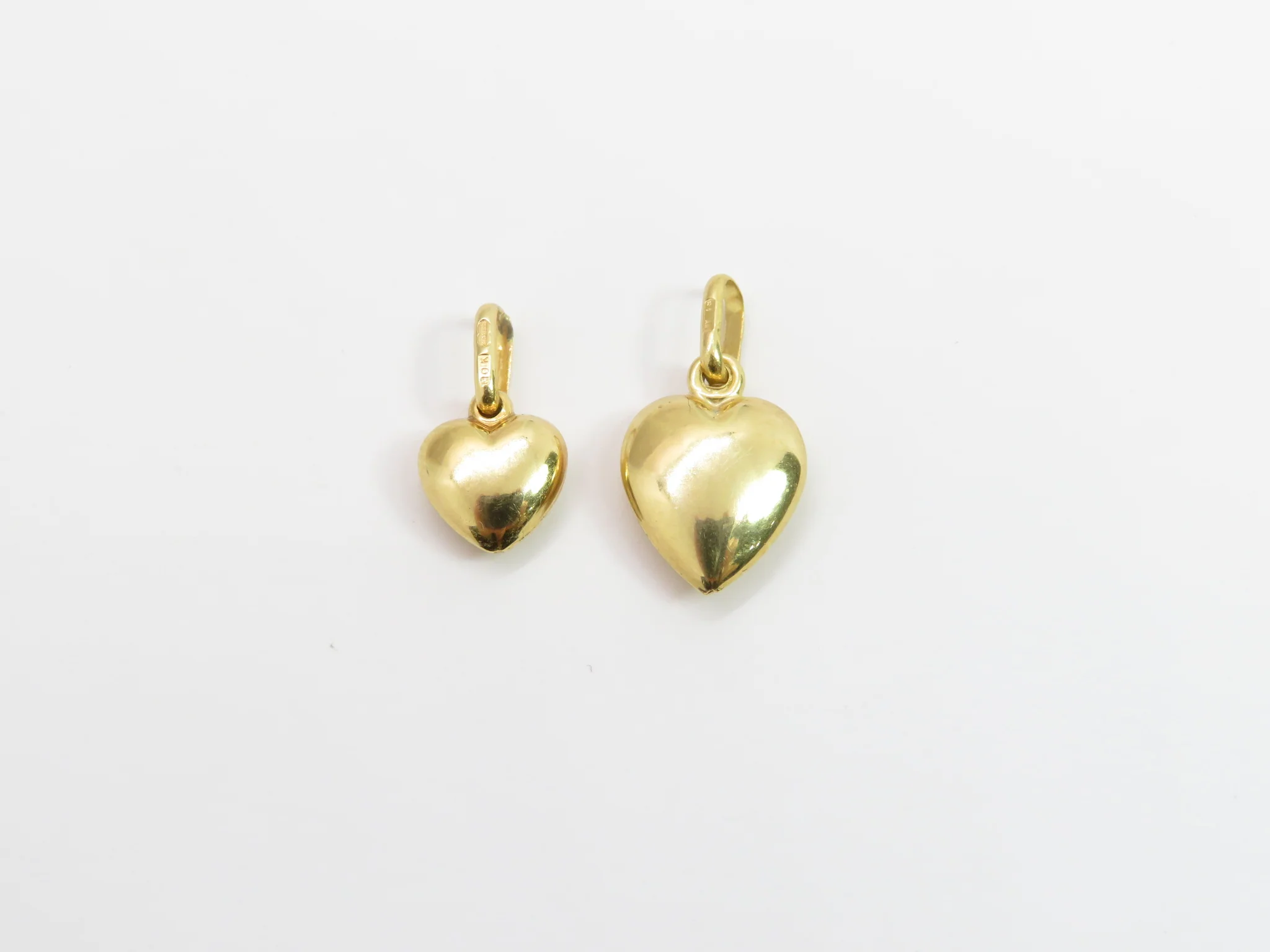 10k Yellow Gold Puffy Heart Charm - Image 4