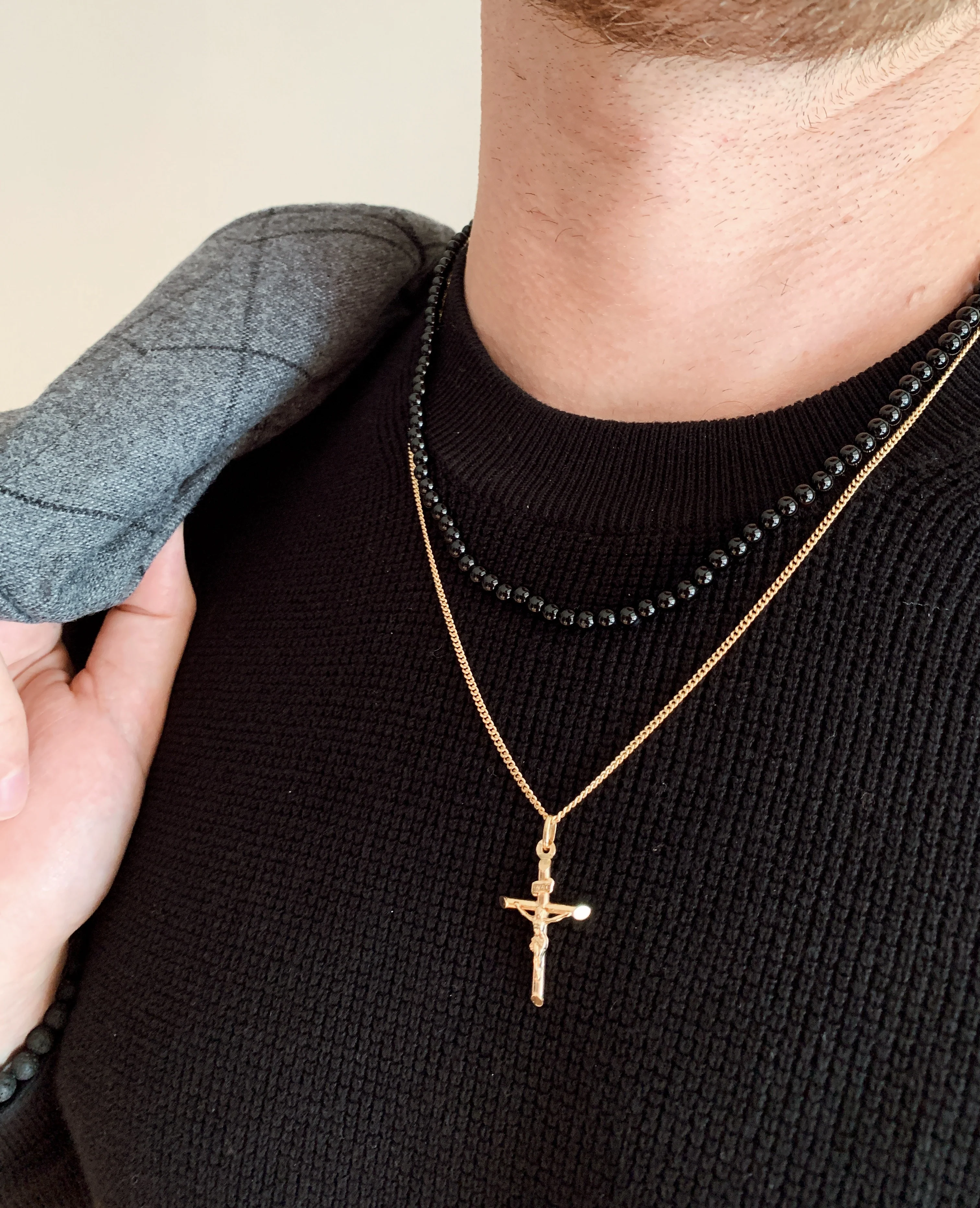 10k Yellow Gold Beveled Crucifix Pendant - Image 4