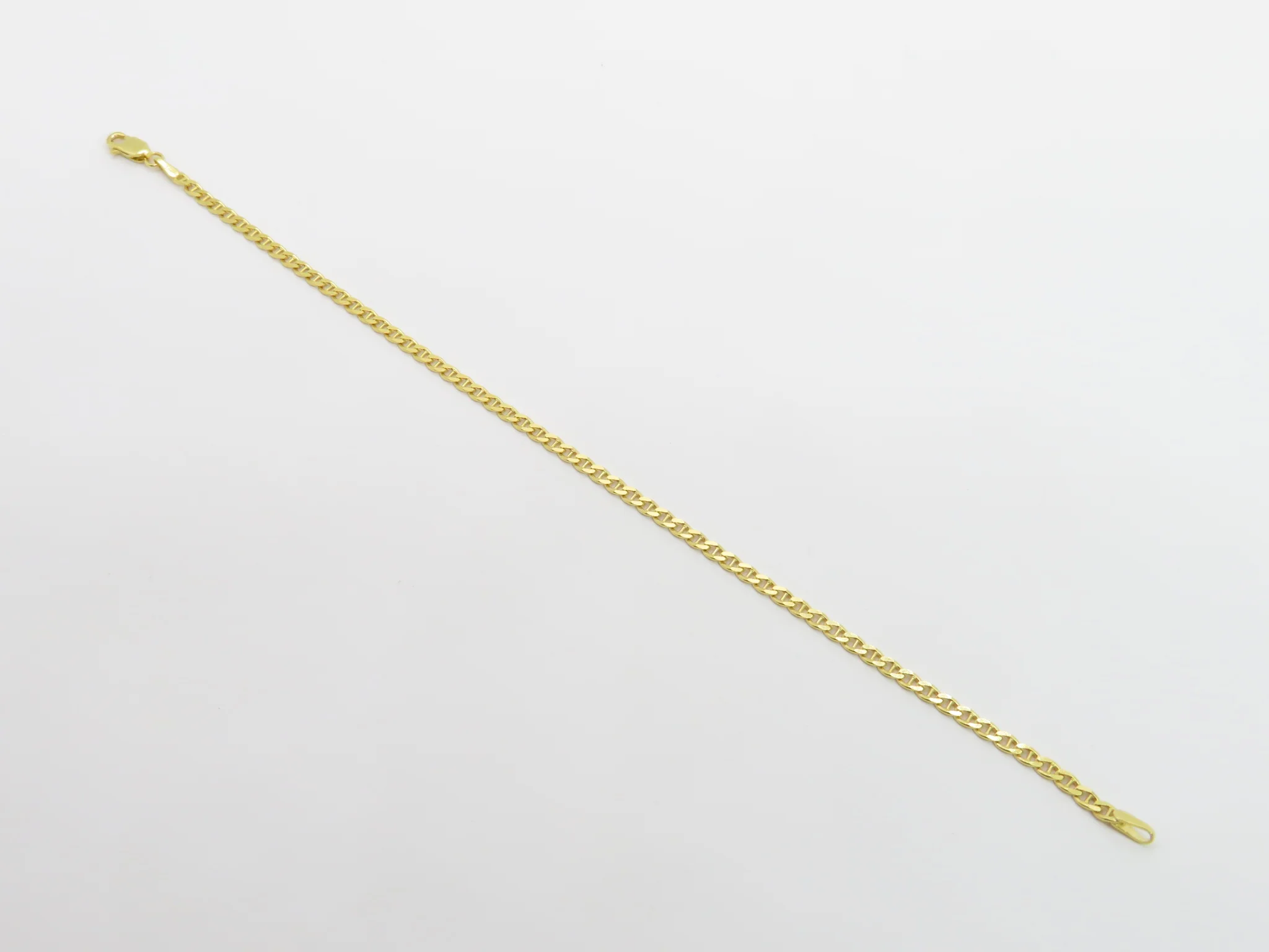 10k Yellow Gold Flat Anchor Bracelet - Image 5