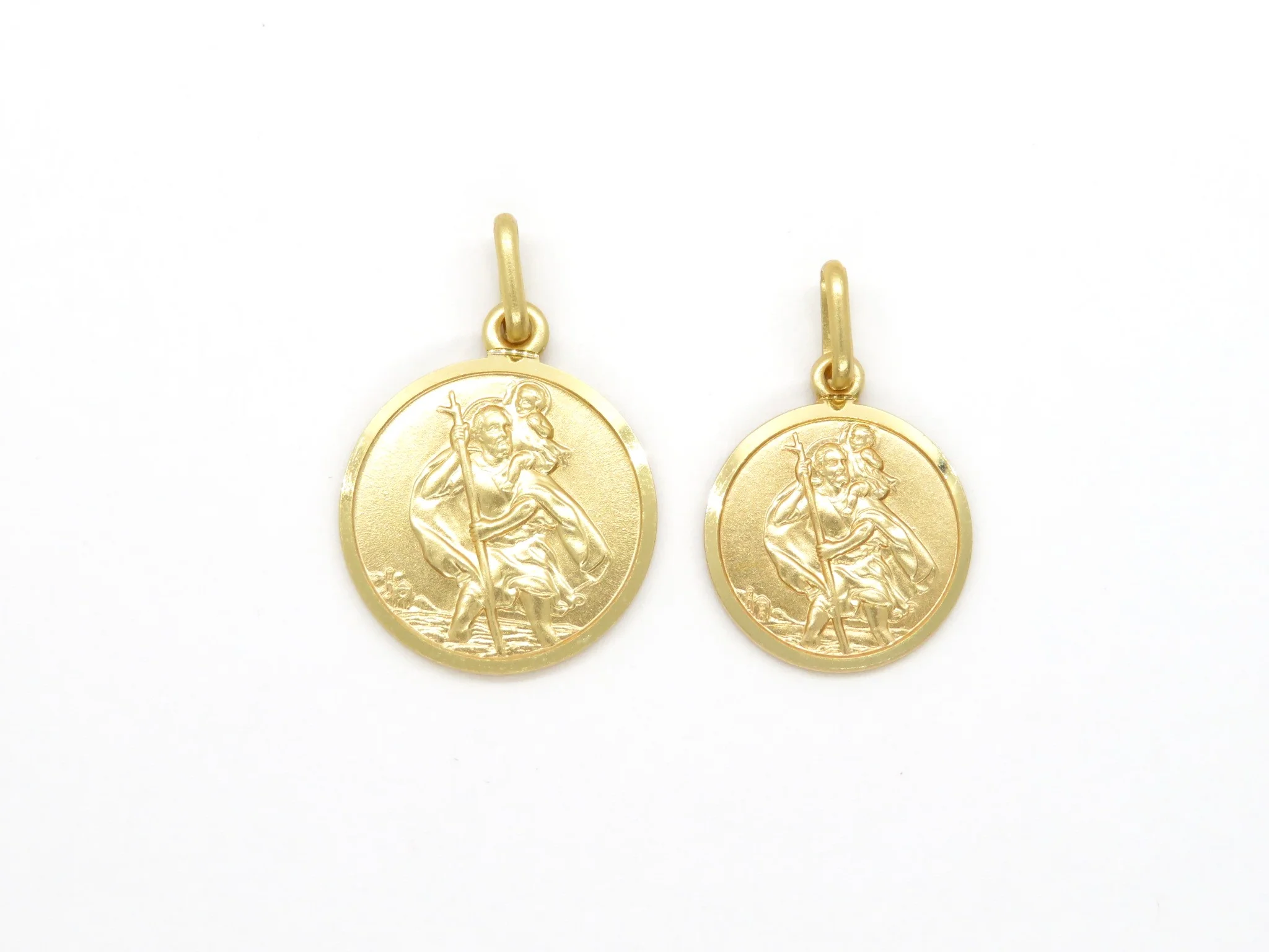 10k Yellow Gold St. Christopher Medal - Image 3