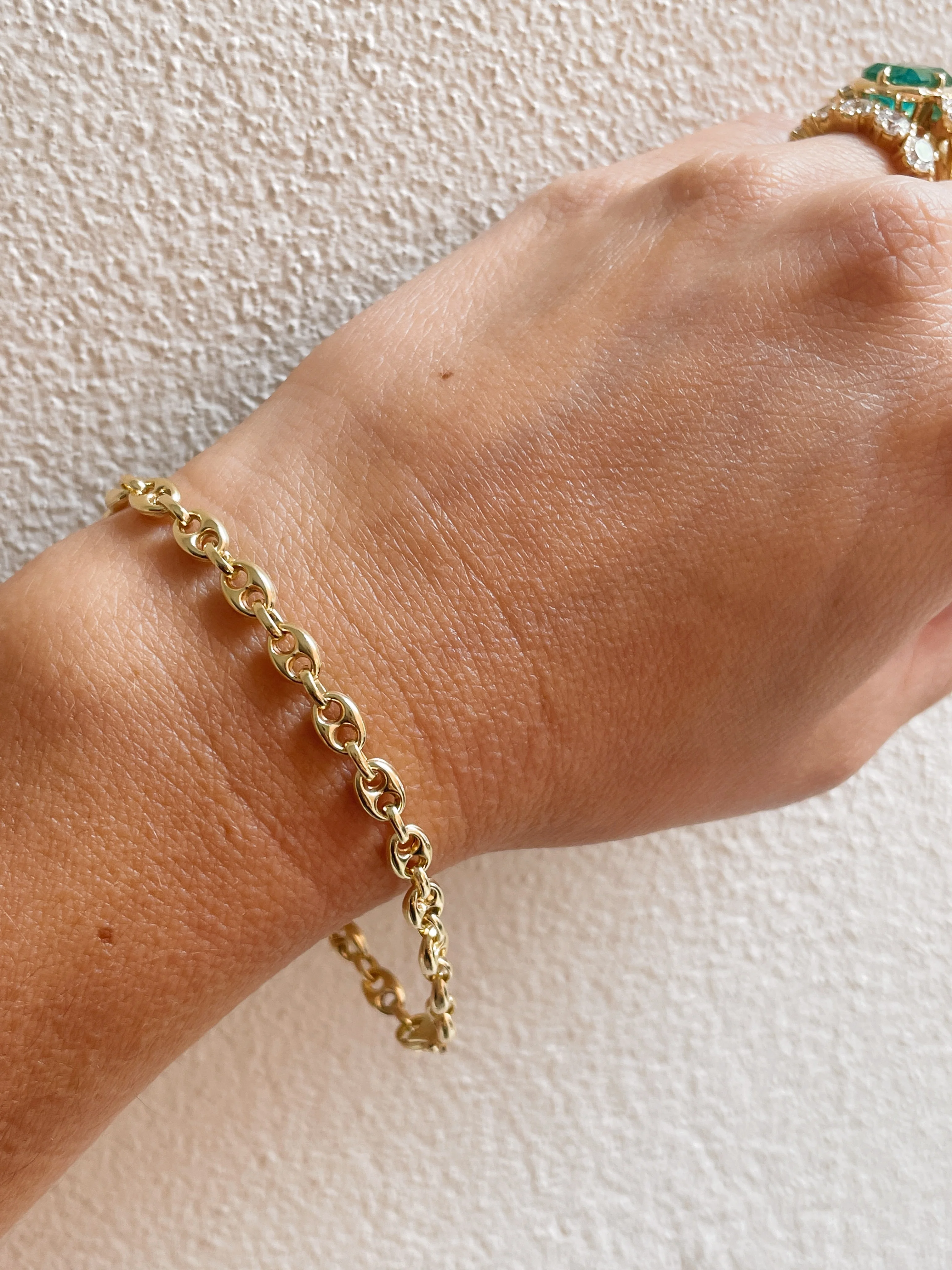 10k Yellow Gold Puffy Anchor Bracelet - Image 4