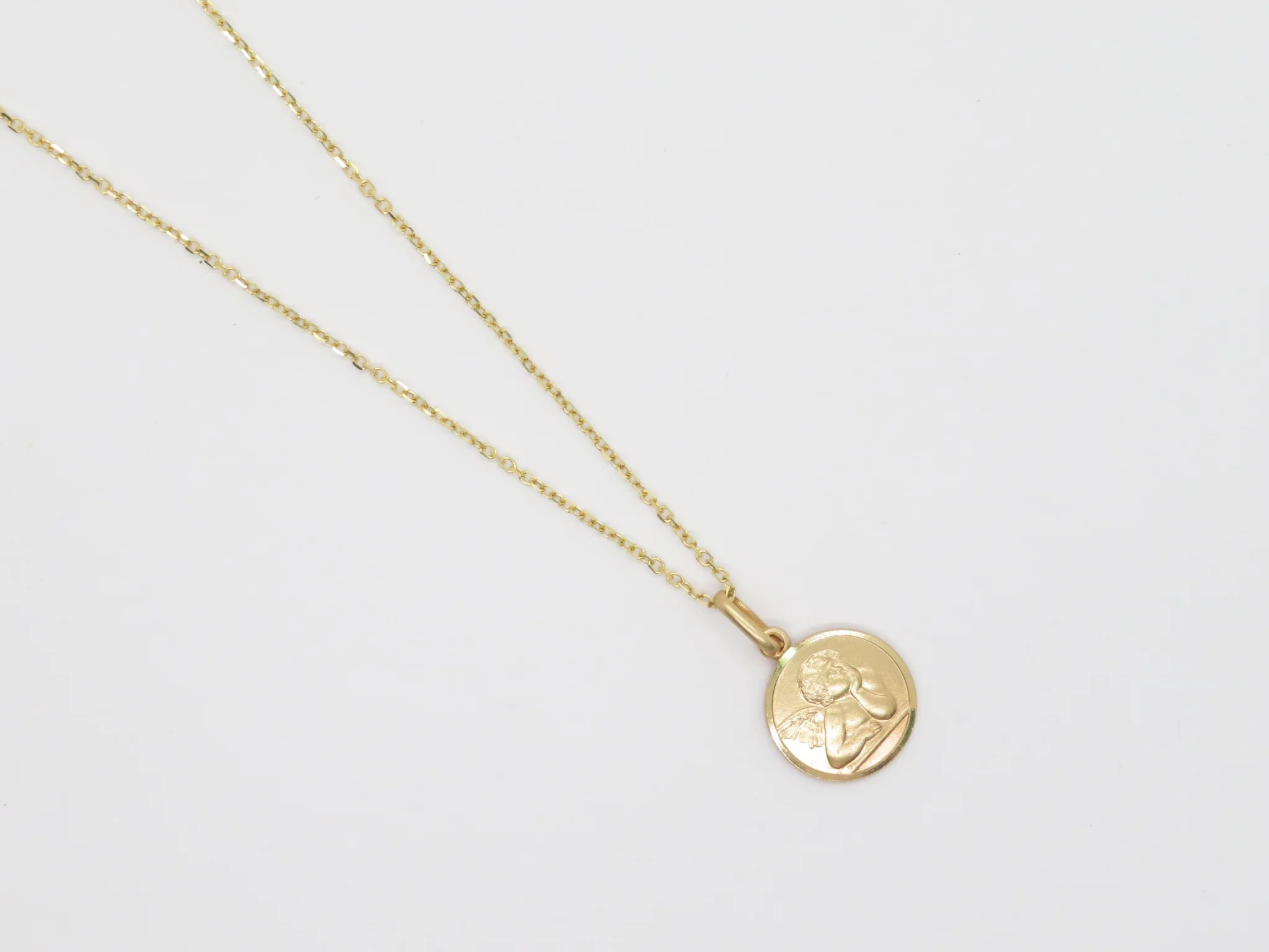 10k Yellow Gold Cherub Necklace - Image 3