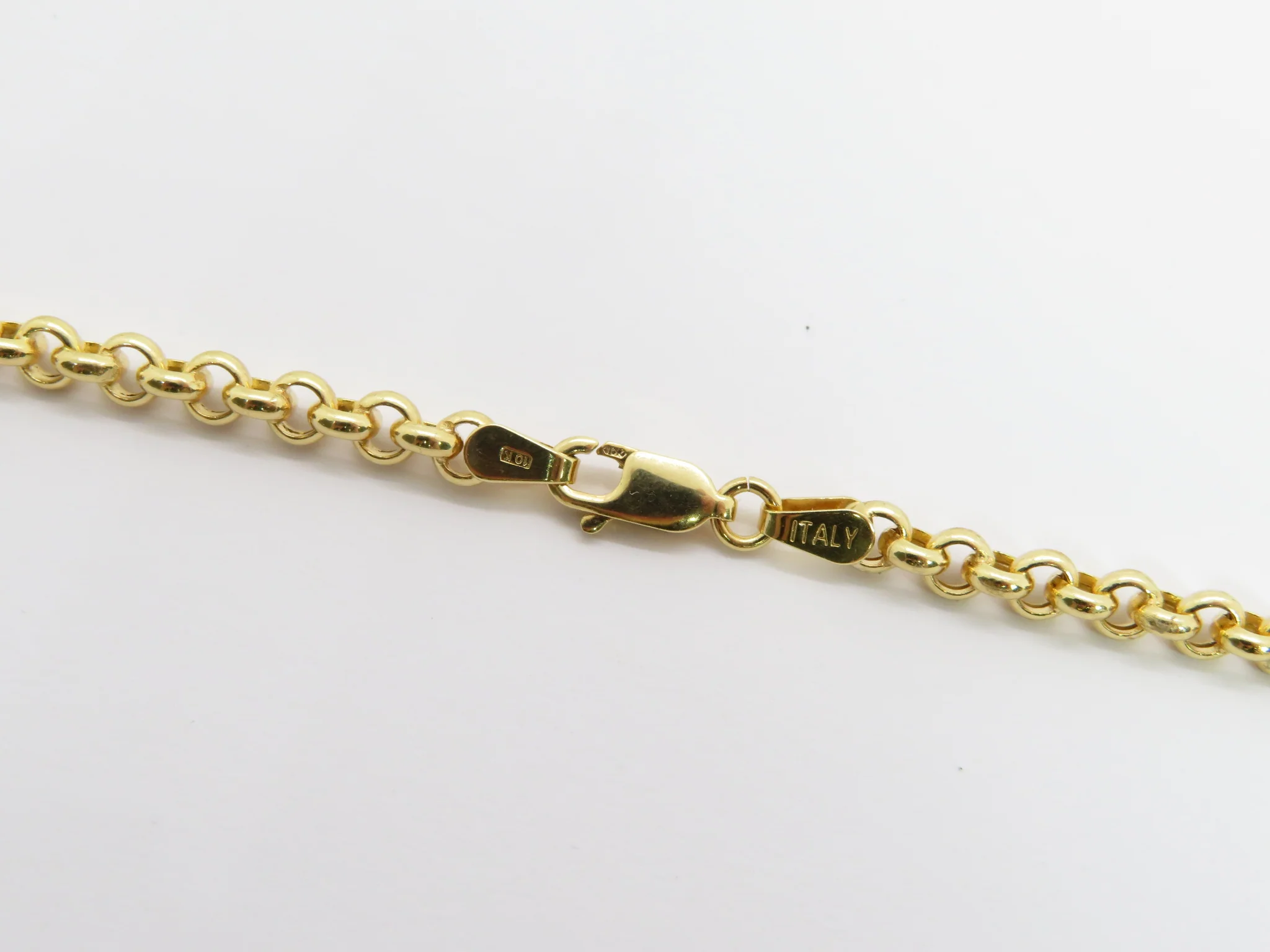 10k Yellow Gold Hollow Rolo Chain - Image 5