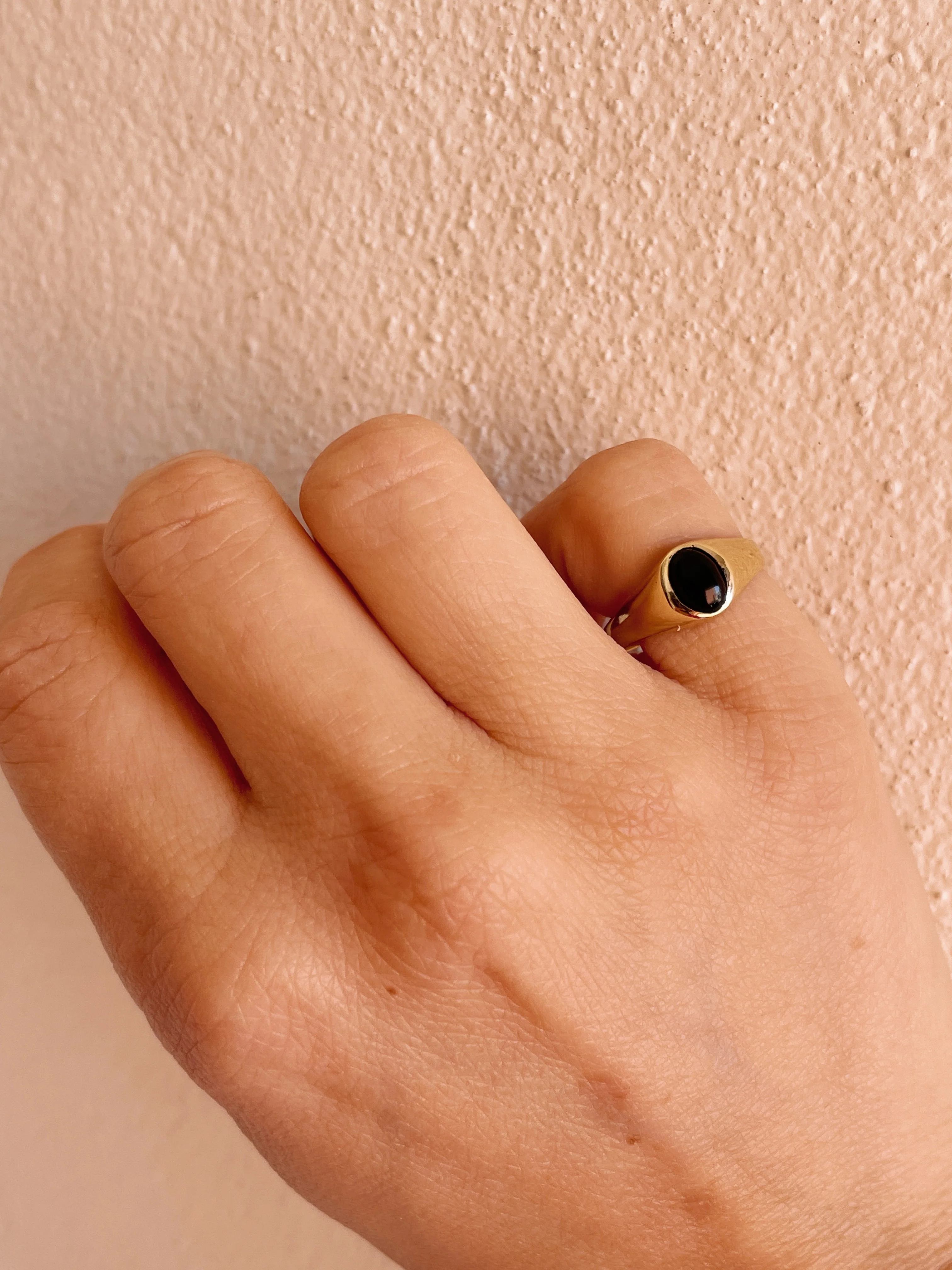 10k Yellow Gold Onyx Signet Ring - Image 5