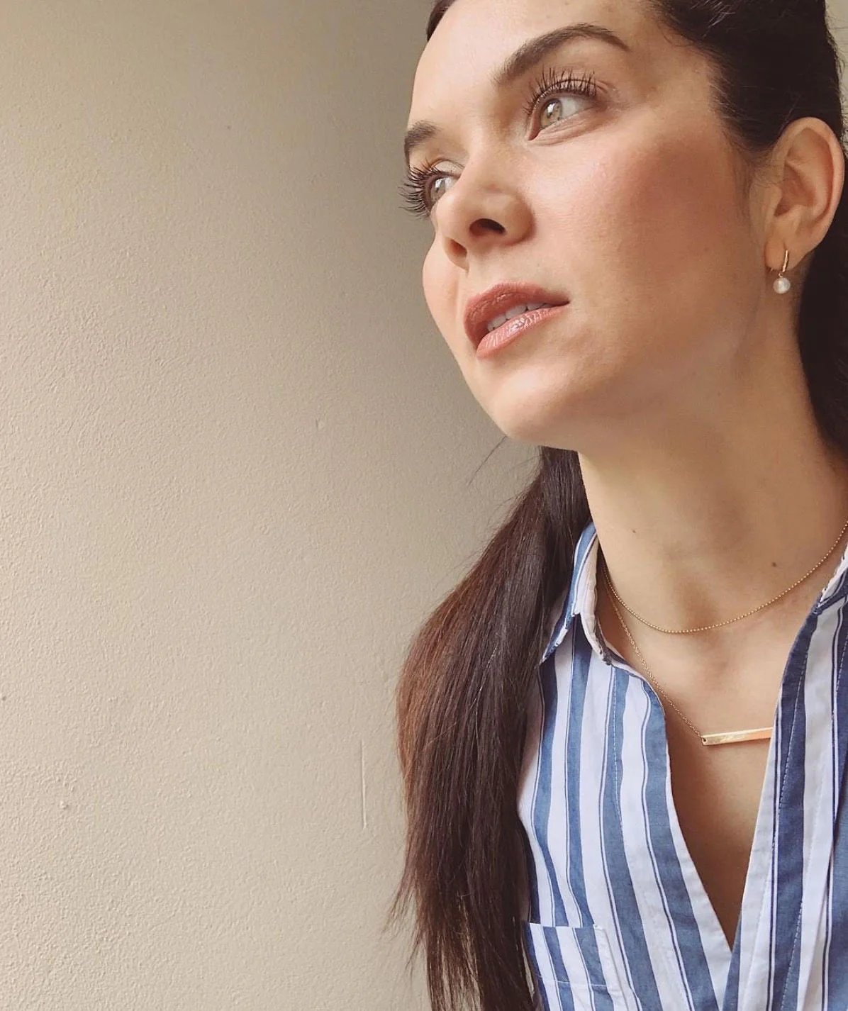 14k Yellow Gold Bar Necklace - Image 3