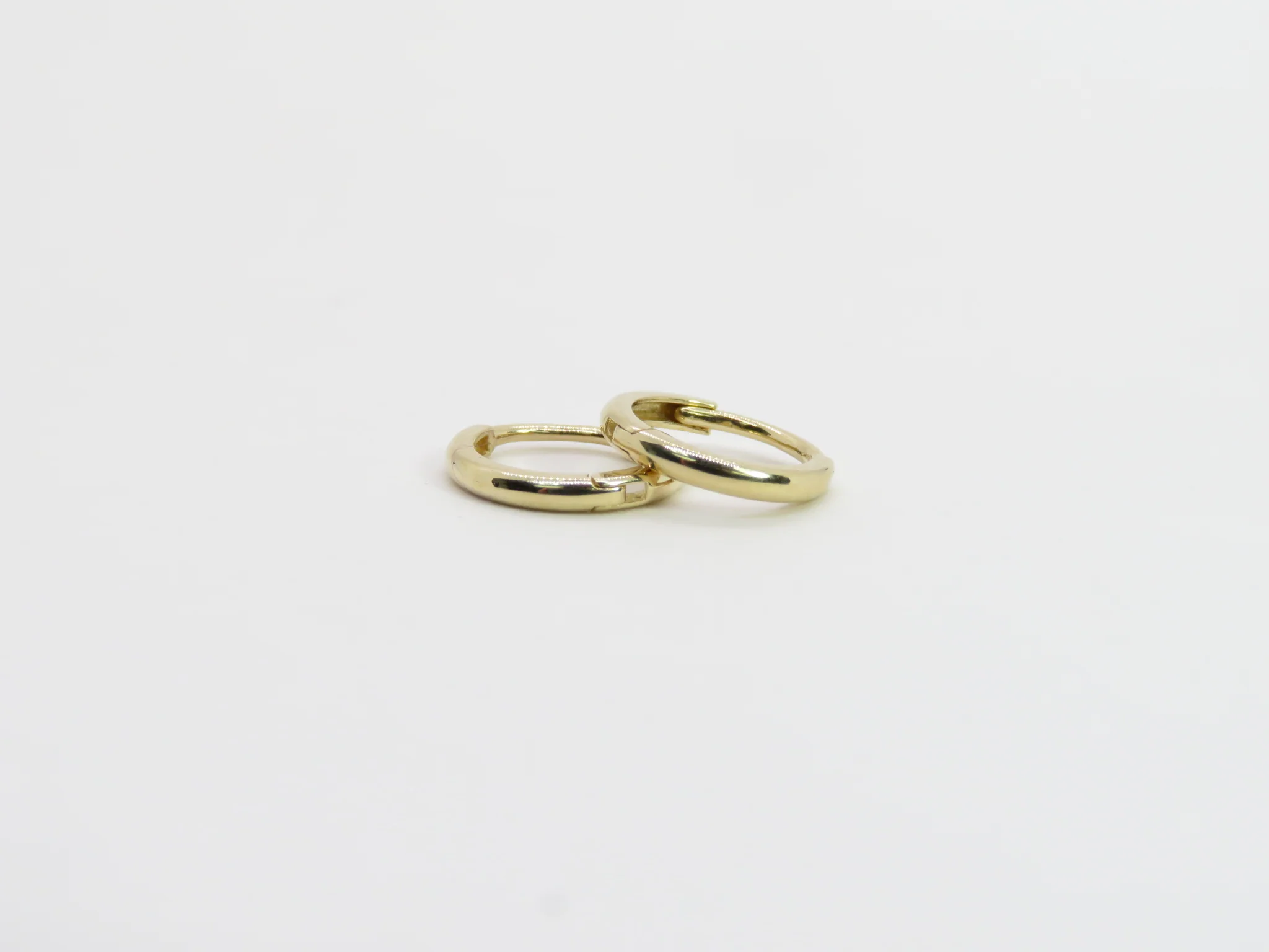 14k Mini Plain Huggies - Image 9