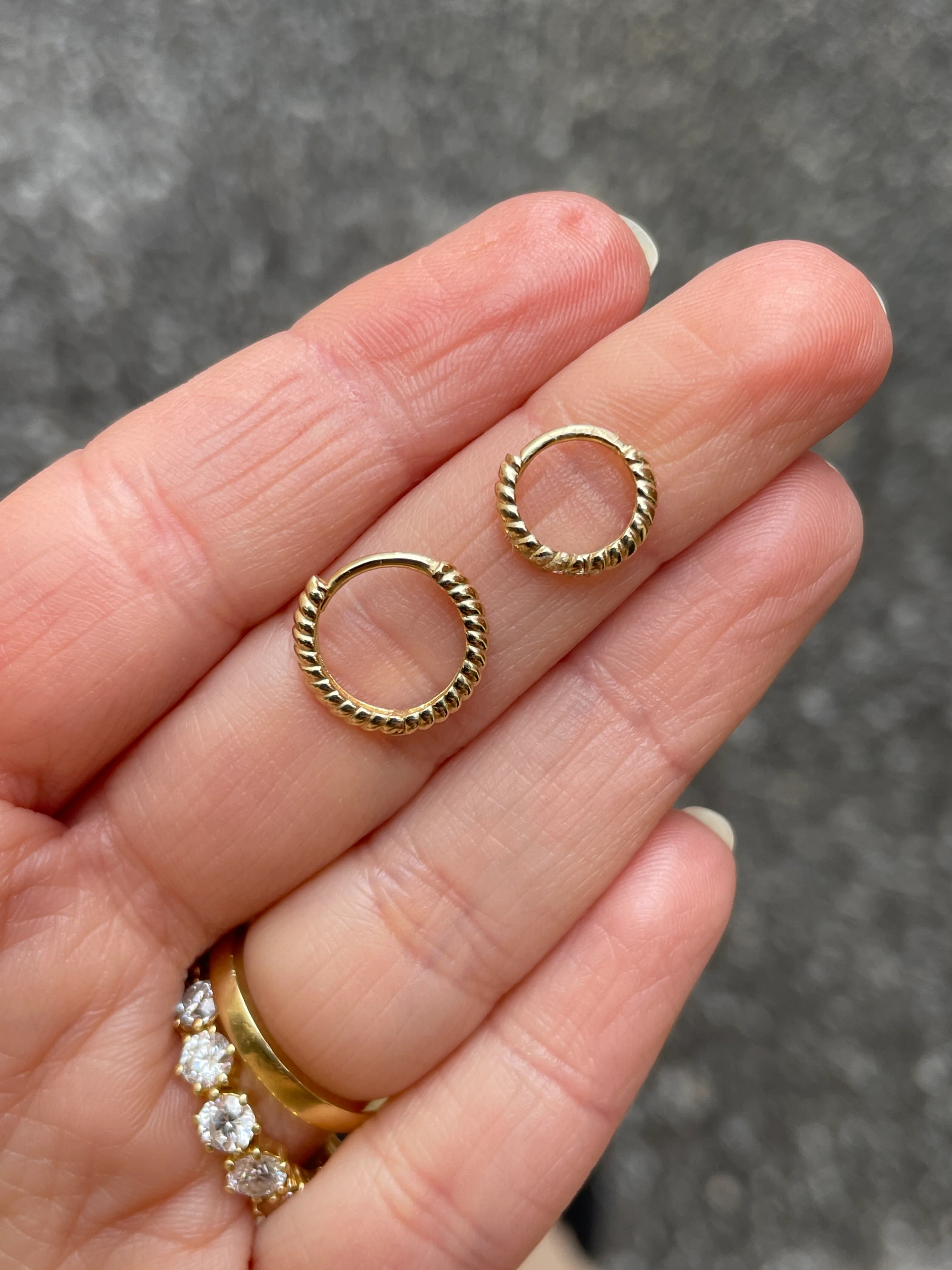 14k Rope Huggies - Image 12