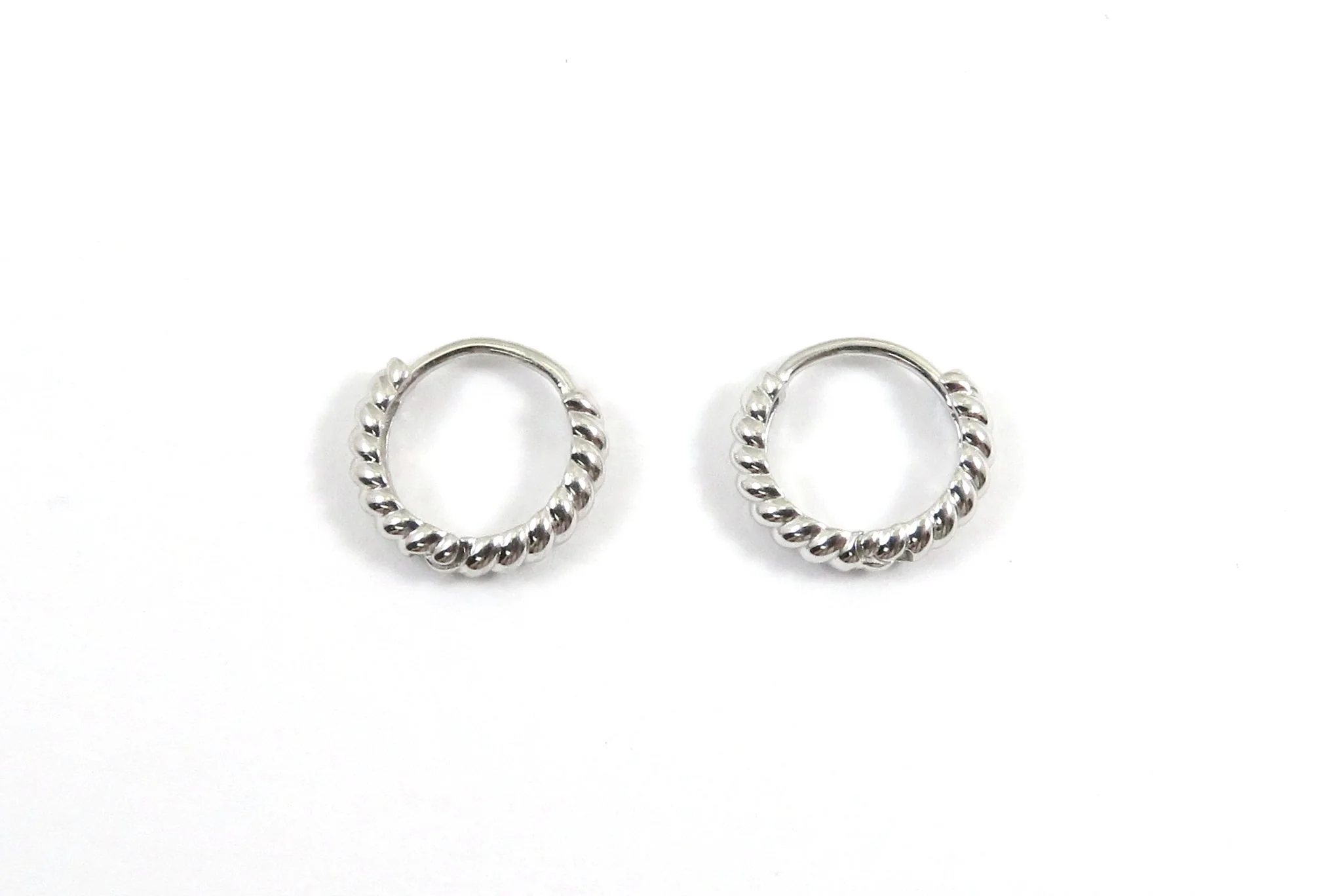 14k Rope Huggies - Image 6