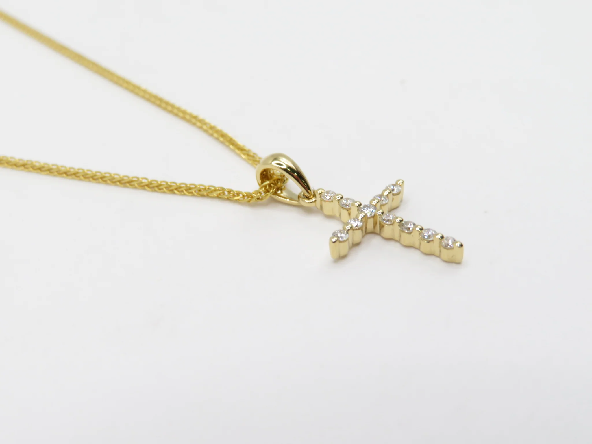 18k Yellow Gold Shared Prong Diamond Cross - Image 4