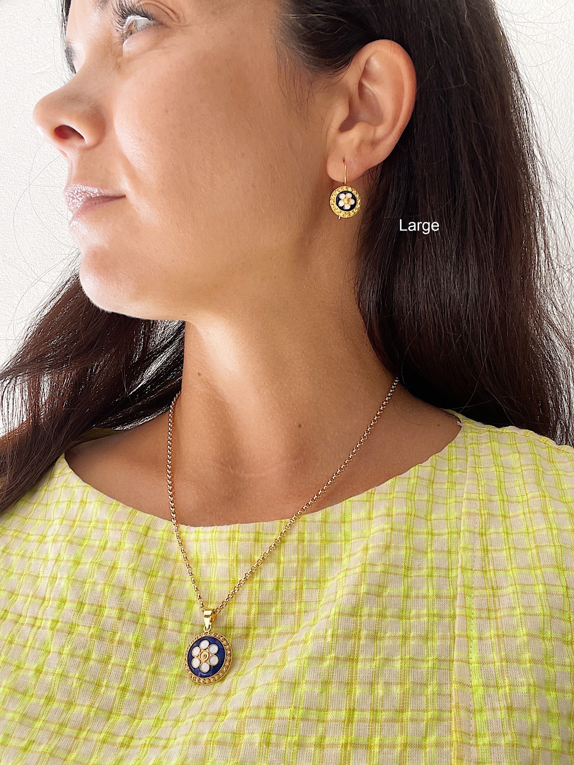 19.25k Yellow Gold Floral Enamel Drop Earrings - Image 4
