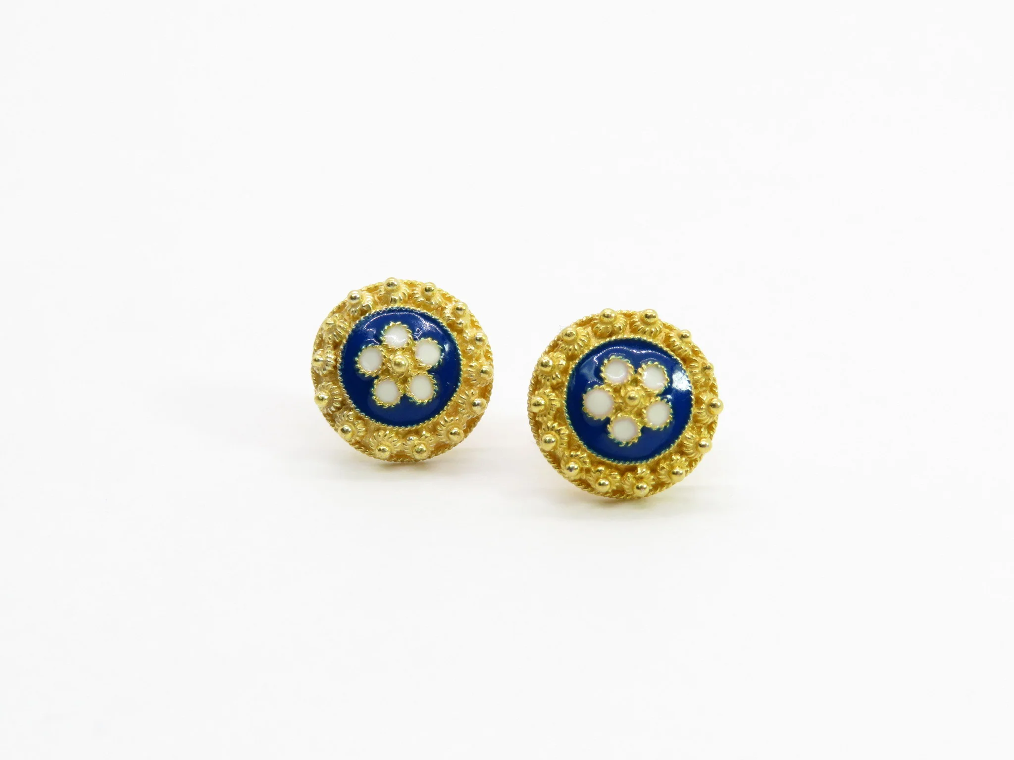19.25k Yellow Gold Floral Enamel Studs - Image 4