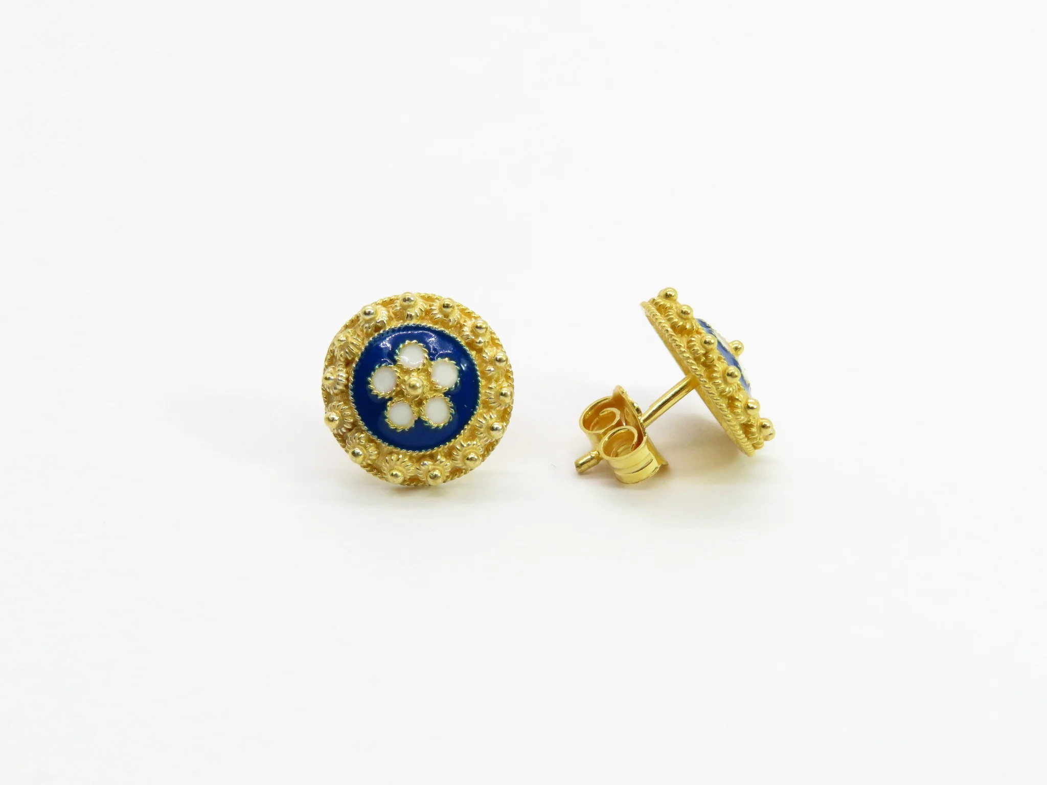19.25k Yellow Gold Floral Enamel Studs - Image 6