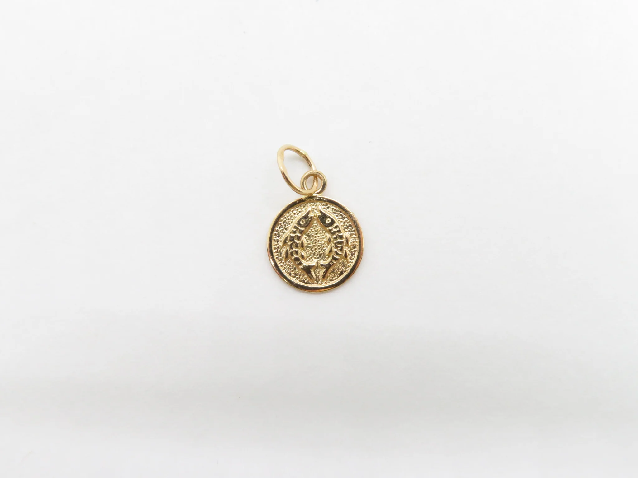 19.25k Yellow Gold Round Zodiac Charm - Image 16