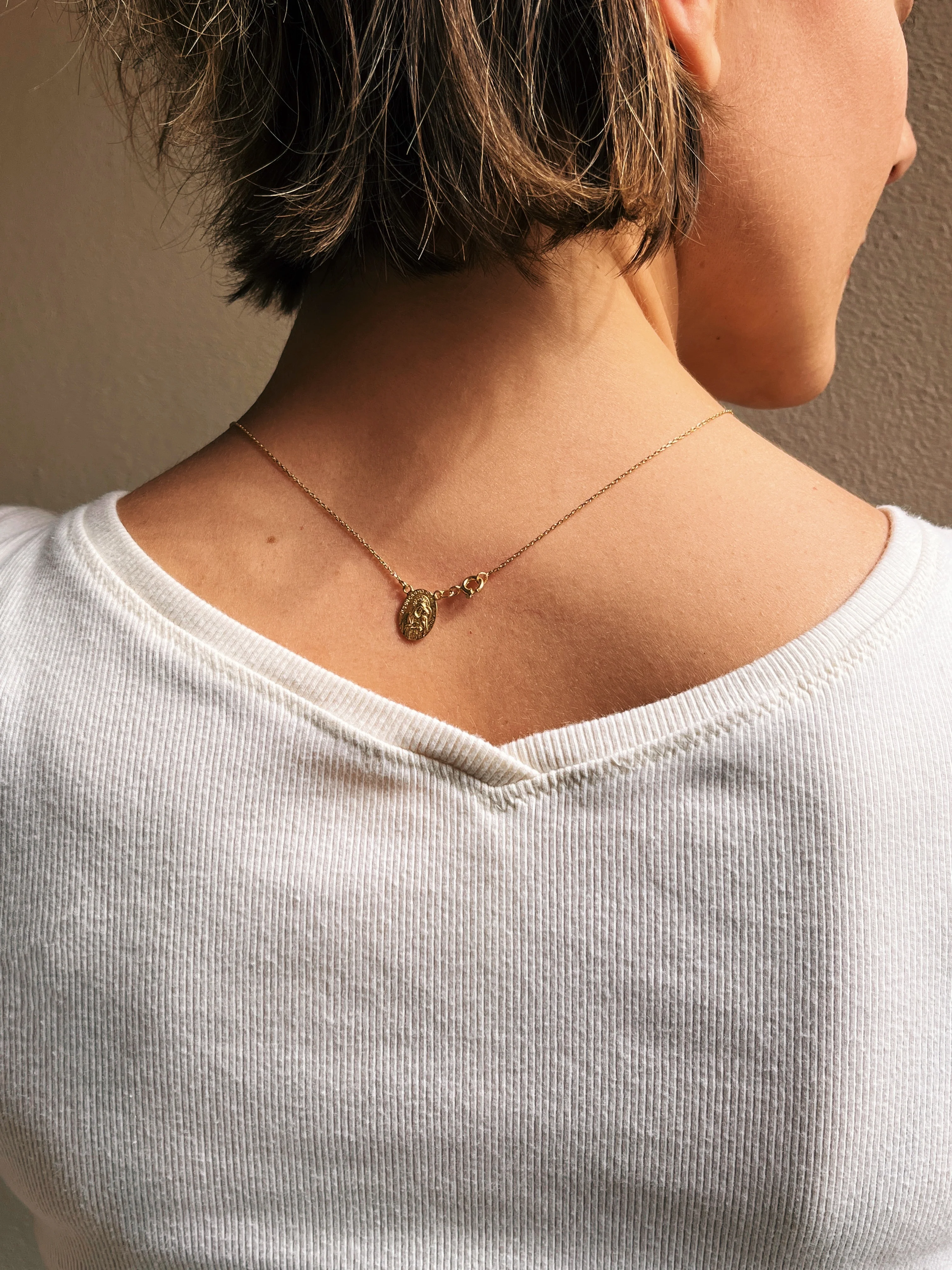 19.25k Yellow Gold Scapular Necklace - Image 4