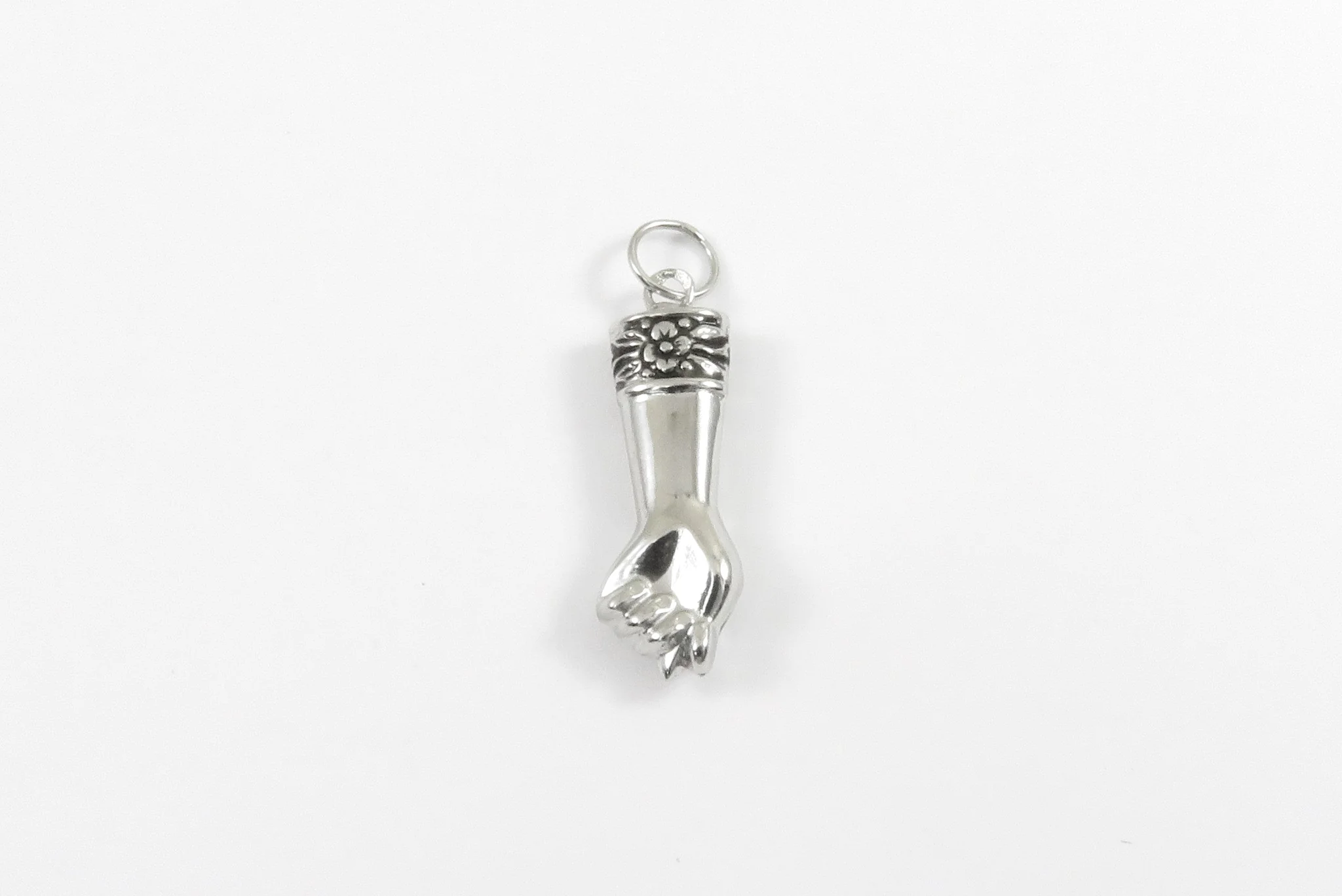 19.25k White Gold Figa Charm - Image 4