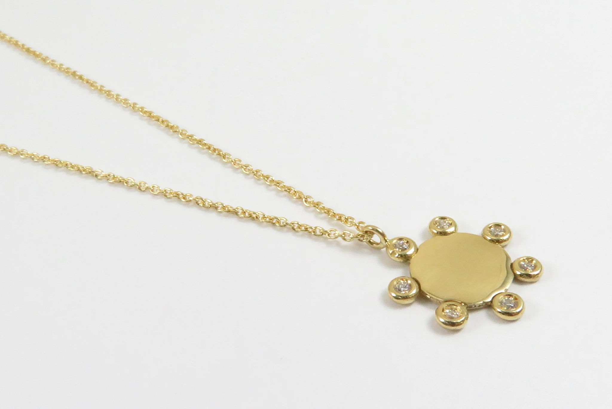 19.25k Yellow Gold Sunburst Necklace - Image 3