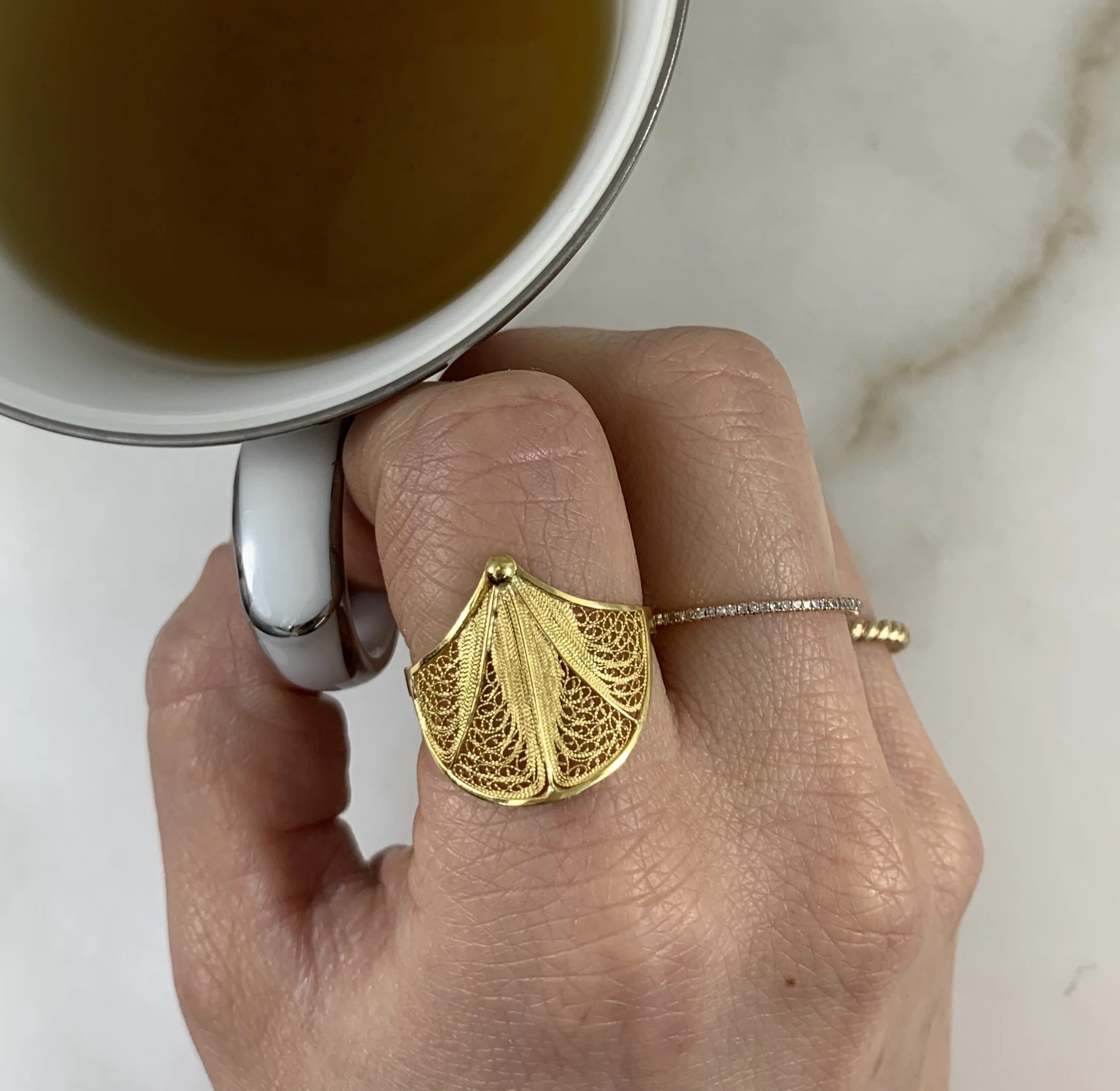 19.25k Yellow Gold Filigree Fan Ring - Image 5